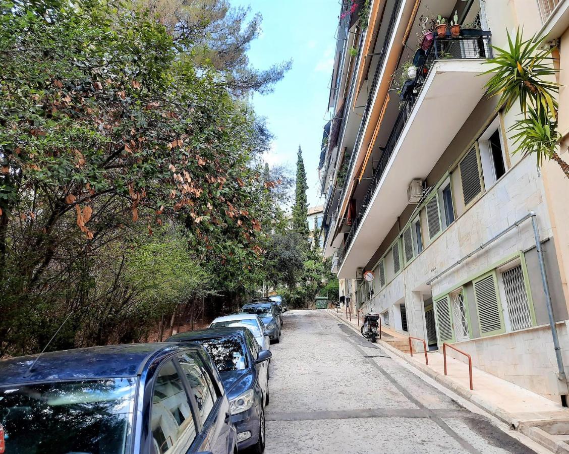 Apartmán Cozy In Ilisia With Urban Forest View